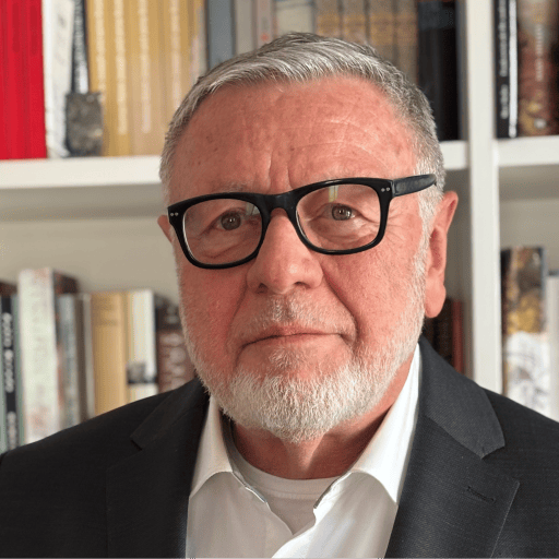Gerhard_Gerd_Mersmann_Blog_M7_Politologe_Literaturwissenschaftler._Kritisches-Netzwerk