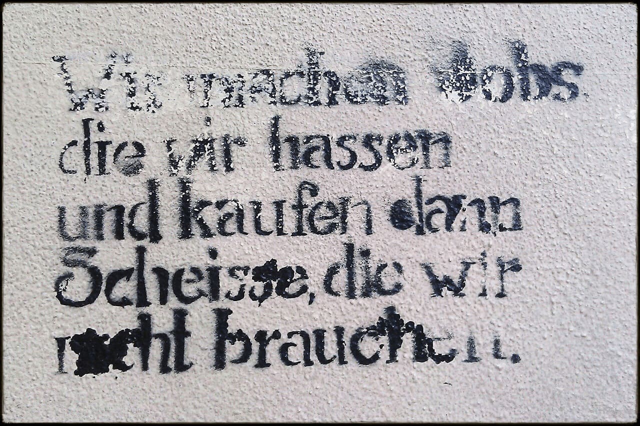 Konsum-Konsumismus-Permakultur-Wegwerfgesellschaft-Massenkonsum-Nachhaltigkeit-Konsumgesellschaft-Konsumverweigerung-homo-consumens-Kritisches-Netzwerk